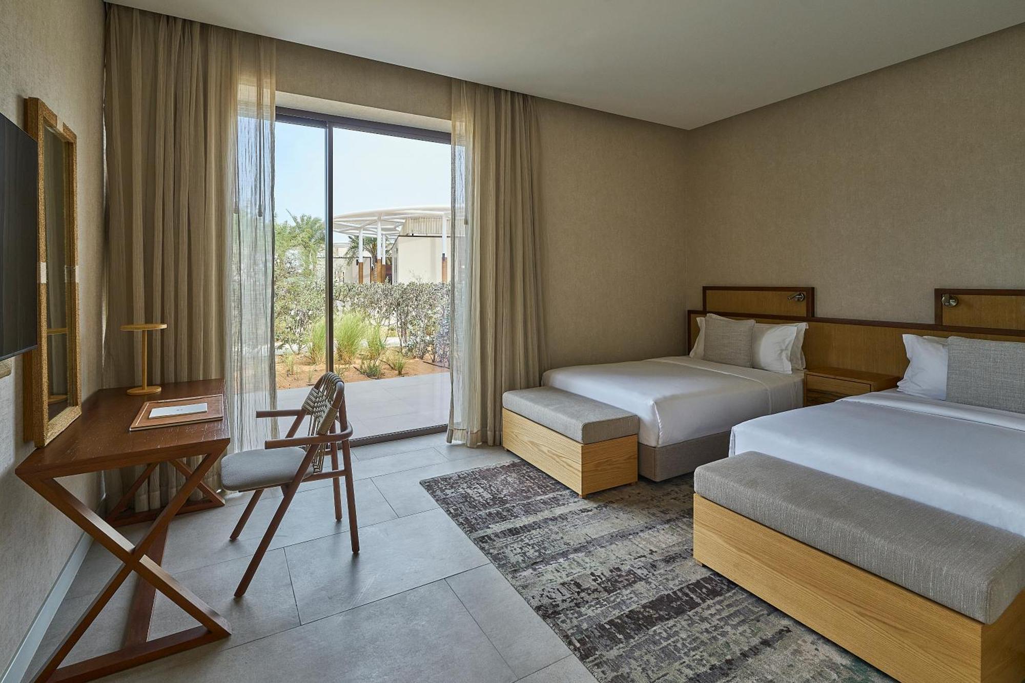 Erth Abu Dhabi Hotel Экстерьер фото